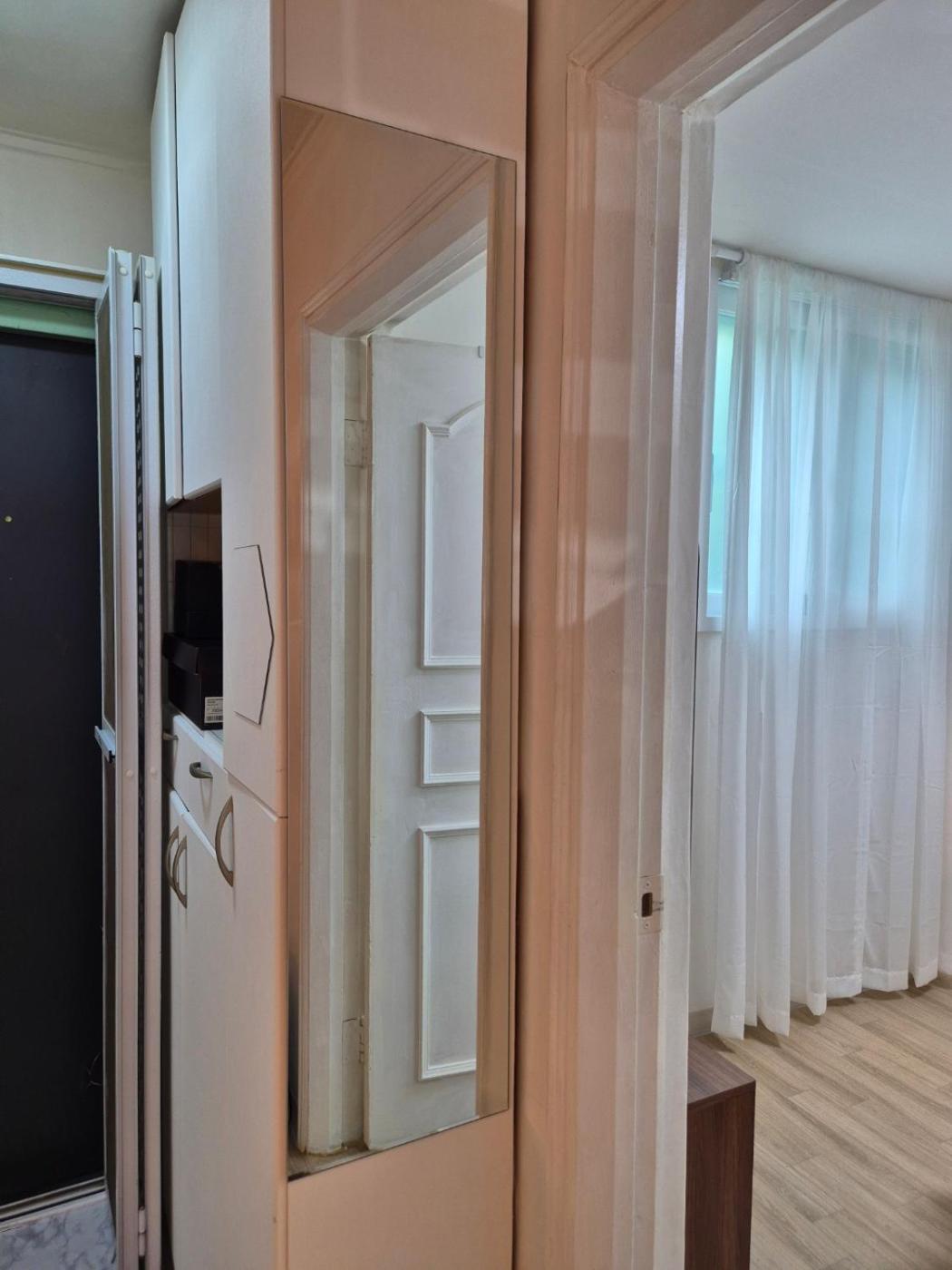 Min - Woman Only Homestay Seoul